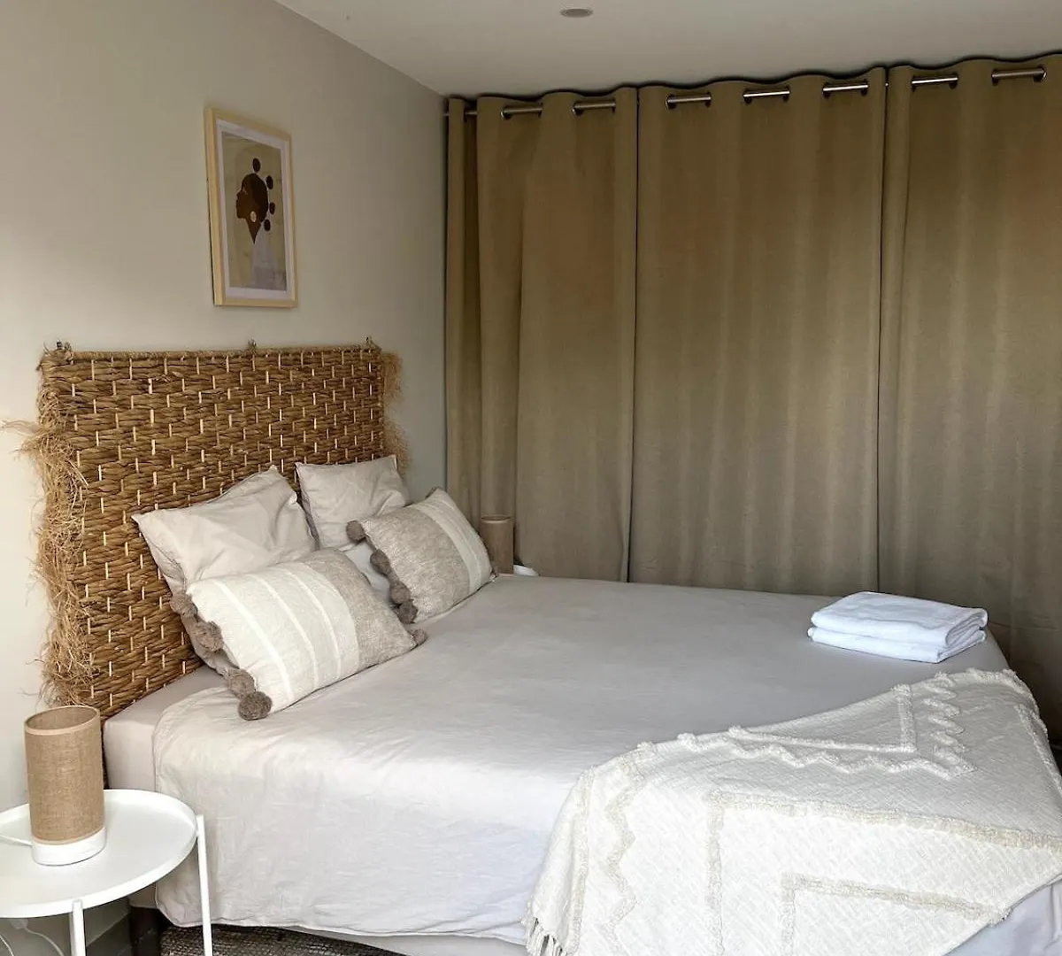 アパート Appartement Independant シャトーヌフ・シュル・イゼール フランス